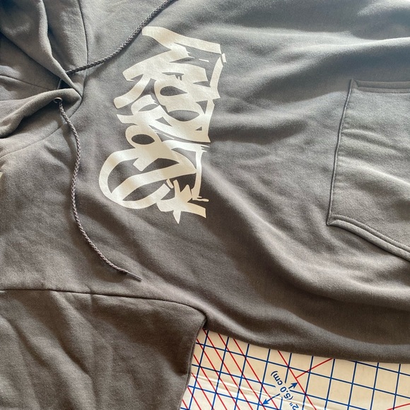 NEW DREAM TDK Graffiti Artist RIP Throwie Hoodie M - Picture 5 of 10
